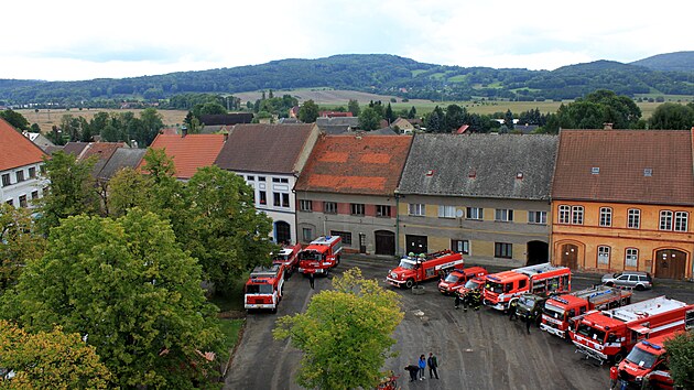 V Kravach ji maj Jednotku dobrovolnch hasi a novou hasiskou zbrojnici