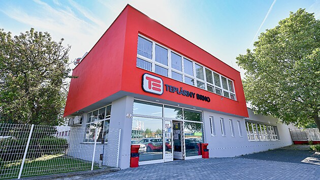 Tepl�rny Brno z�sobuj� 100 tis�c brn�nsk�ch dom�cnost�, tedy zhruba 300 tis�c obyvatel.