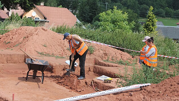 Archeologick vzkum na budoucm obchvatu Nov Paky se bl ke konci. (2. 8. 2022)