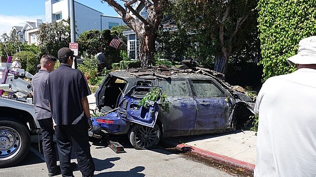 Herečka Anne Heche bourala se svým autem. (Los Angeles, 5. srpna 2022)