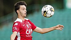 Bernardo Rosa bude nejastji operovat na pravém beku, kde absolvoval ligovou...