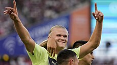 Erling Haaland p�i gólových oslavách.