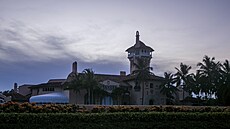 Rezidence Mar-A-Lago v Palm Beach na Florid, která patí Donaldu Trumpovi (8....
