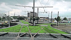 Výstavbu smy�ky fotí i �tená�i deníku Metro.