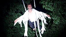 Jihlav�tí divadelníci na Staré plovárn� nacvi�ují letní hru pod �irým nebem....