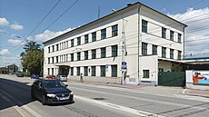 Budova po�ty u nádra�í v Bud�jovicích.