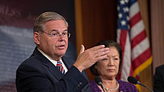 Demokratický senátor Bob Menendez (2014)