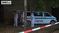 Bylo 12. srpna 2015, kdy� se do bytu seniorky ve Slaném dostal neznámý...