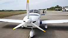 Aerokluby a piloti v pátek dopoledne rozmístili 49 provozuschopných letadel na...