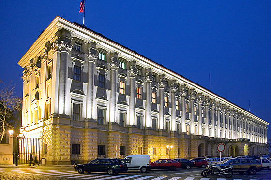 ernínský palác, sídlo ministerstva zahraniních vcí.