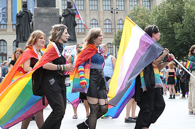 Začíná festival LGBT+ Prague Pride. Tlak na manželství pro všechny nevyšel