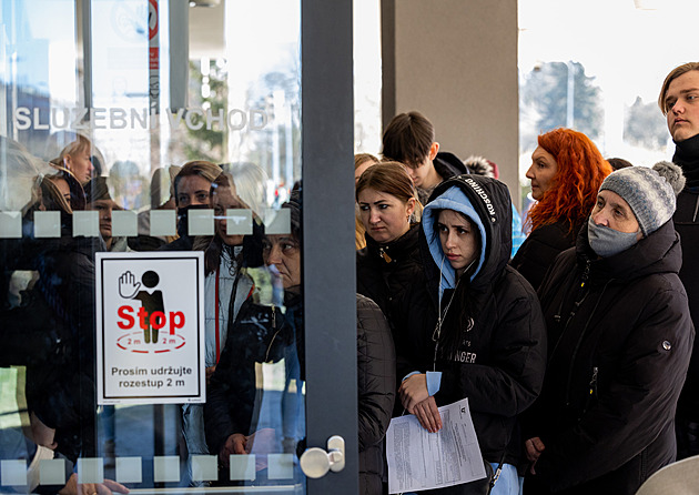 Stát spustí pozitivní kampaň, aby Češi vycházeli s uprchlíky i na trhu práce