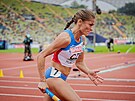 Tereza Petrilková na prvním úseku závodu na 4x400 metr na atletickém ME v...