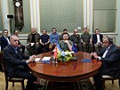 Ukrajinský prezident Volodymyr Zelenskyj ve Lvov pivítal generálního...