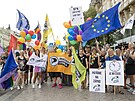Prvodu hrdosti sexuálních menin Prague Pride se opt zúastnila i Pirátská...