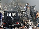 Obchodním centrem Surmalu v arménské metropoli Jerevan otásla obí exploze....