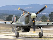 Poslední letuschopný exemplář Hawker Hurricane Mk.IV na leteckém dni v Chebu...