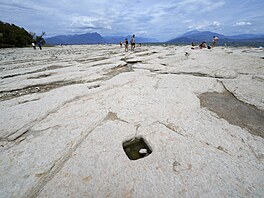 Jezero Garda bhem sucha