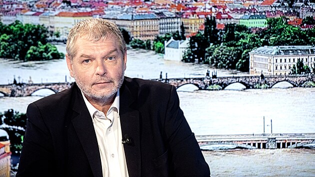 Petr Kubala, generální ředitel Povodí Vltavy, hostem pořadu Rozstřel. (11. srpna 2022)