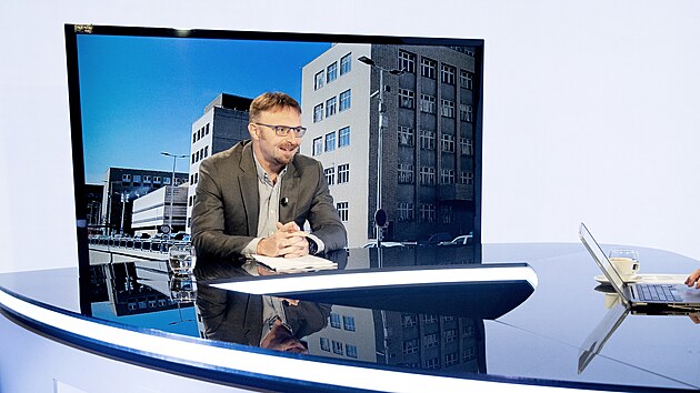 Konc superednk Petr Hrka jako host poadu Rozstel. (19. srpna 2022)