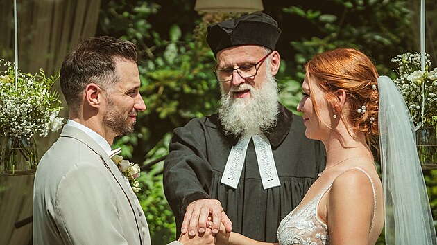Svatba zp�va�ky Debbi