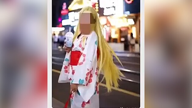 Čínská policie zadržela ženu, protože na sobě měla japonské kimono