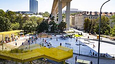Nový volno�asový prostor pod Nuselským mostem