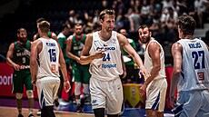 etí basketbalisté v zápase s Bulharskem, uprosted Jan Veselý.