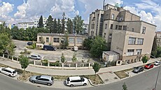 Nový vlastník areálu bývalé porodnice v Plzni na Slovanech usiluje o zru�ení...