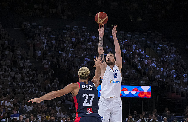 Skvělá půle, pak tápání. Basketbalisté v kvalifikaci o MS podlehli Francii