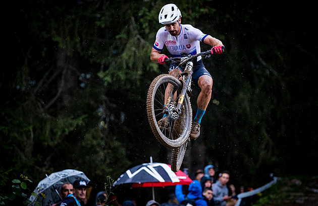 Bikerskými mistry světa v short tracku jsou Gaze a Ferrandová-Prévotová