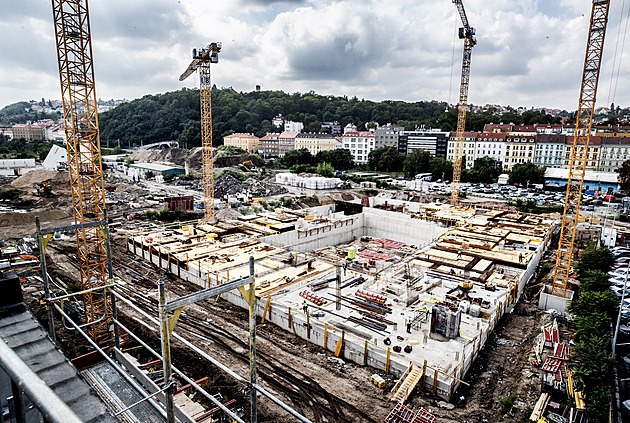 Albrigtové, Mládkové, Šiklové. Ulice nové smíchovské čtvrti připomenou velké ženy