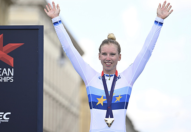 Evropský titul ze silničního závodu cyklistek má Wiebesová, Neumanová byla 14.