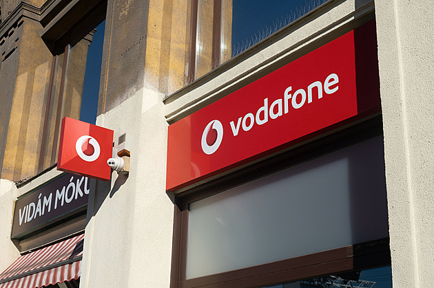 Vodafone koupí operátora SAZKAmobil, prodej musí posoudit antimonopolní úřad