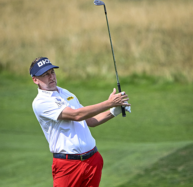 Golfový turnaj Czech Masters byl přerušen kvůli dešti, dohraje se v neděli