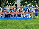 Fanouci týmu FK Studenec na výjezdu.