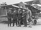 eskosloventí dstojníci-letci, kteí se úastnili letu do Dánska v roce 1925....