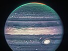 Detail planety Jupiter a polární záe, který vznikl na základ snímk z...