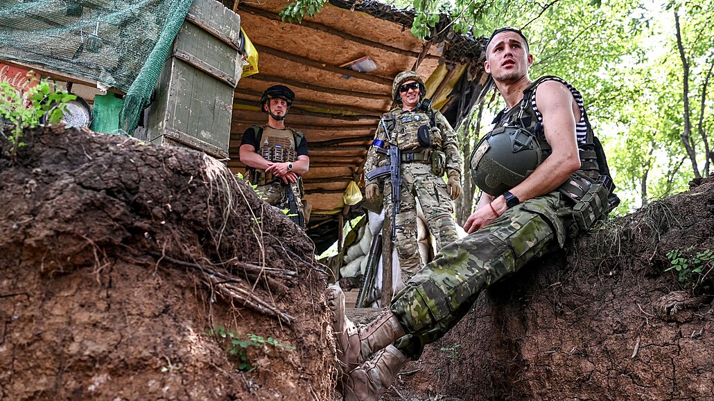 Ukrajintí vojáci na frontové linii v Záporoí. (18. srpna 2022)
