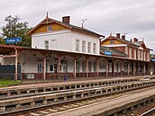 Hlavní nádra�í v Trutnov�