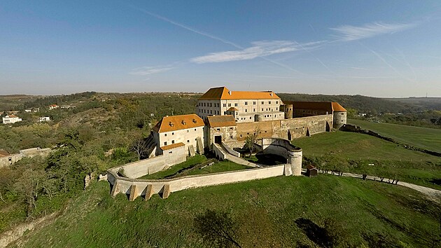 Jeden z nejstarch hrad na Morav, pozdji pestavn na zmek, nechaly v...