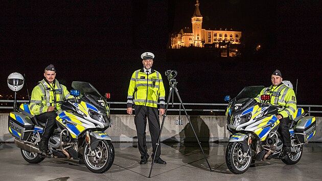 P�ijmeme nov� posily