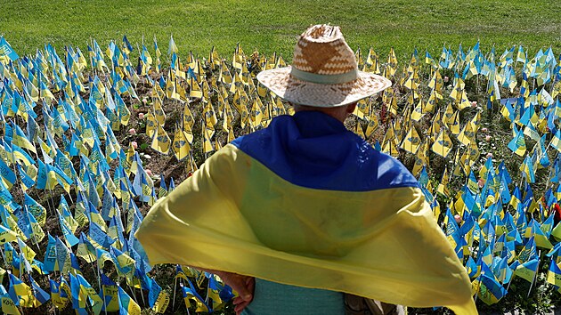 Ukrajinci si pipomnaj 31 let nezvislosti na Sovtskm svazu v hlavnm mst Kyjev. (24. srpna 2022)