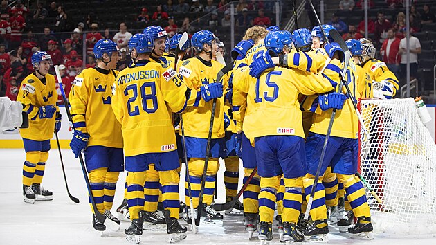 �v�dov� si odv�� z Edmontonu bronzov� medaile.