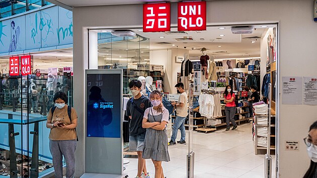Prodejna japonskho etzce Uniqlo v Hongkongu (19. srpna 2022)