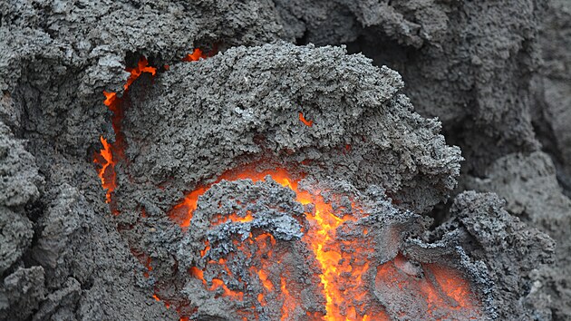 Brnnsk vulkanolog Luk Krmek pozoroval zrozen novho vulknu v islandsk oblasti Meradalir.