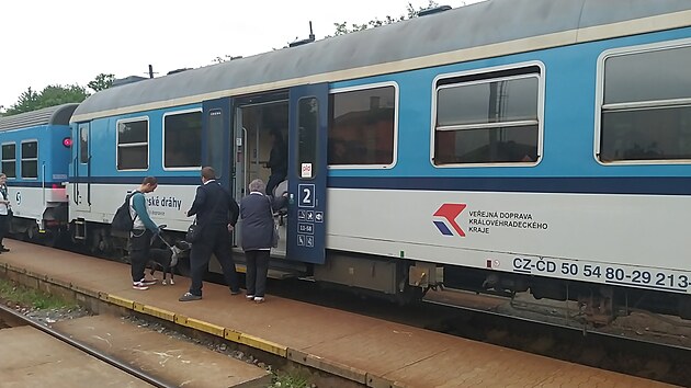 Vlaky eskch drah na ndra ve Starkoi na Nchodsku.