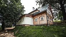 Roubenka pod starým bukem