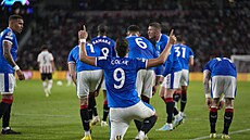 Antonio �olak z Rangers slaví gól na h�i�ti Eindhovenu.