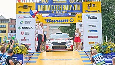 Slavnostní start Barum Czech Rally Zlín na námstí míru ve Zlín.